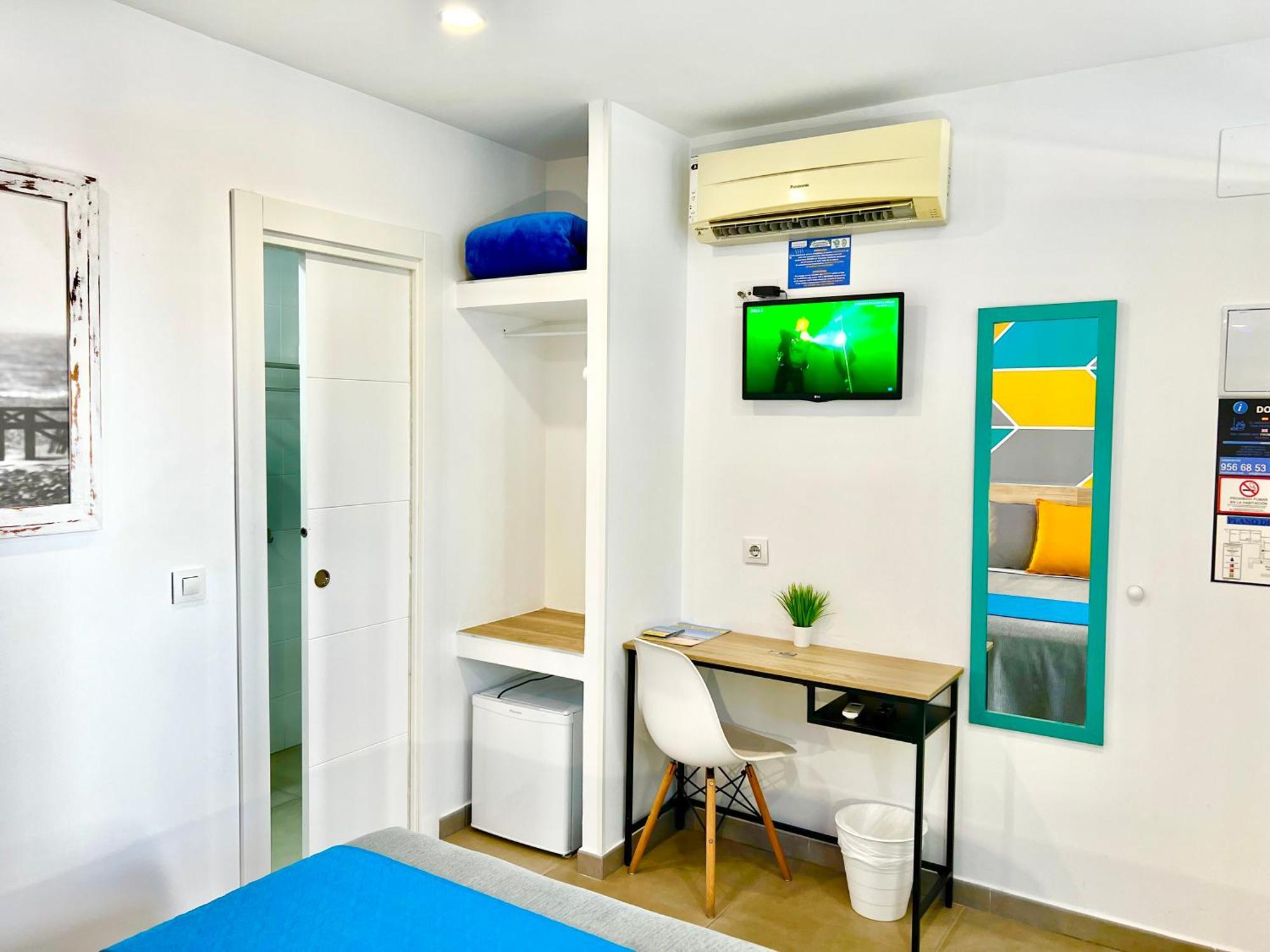 Dori Rooms Hostal Тарифа Экстерьер фото