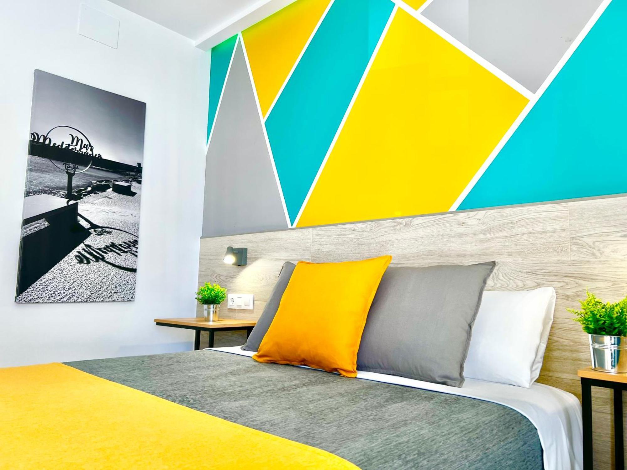 Dori Rooms Hostal Тарифа Экстерьер фото